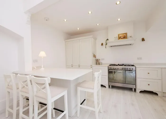 Maison 24 Hébergement de vacances *