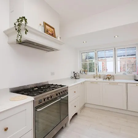 Holiday home Maison 24 York
