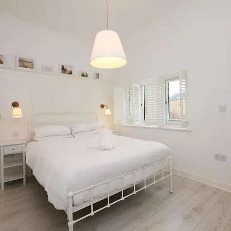 Holiday home Maison 24