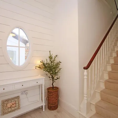 Maison 24 * York