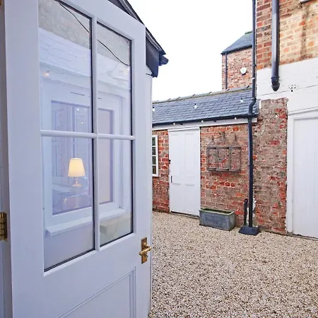 Maison 24 Holiday home York