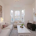 Maison 24 *